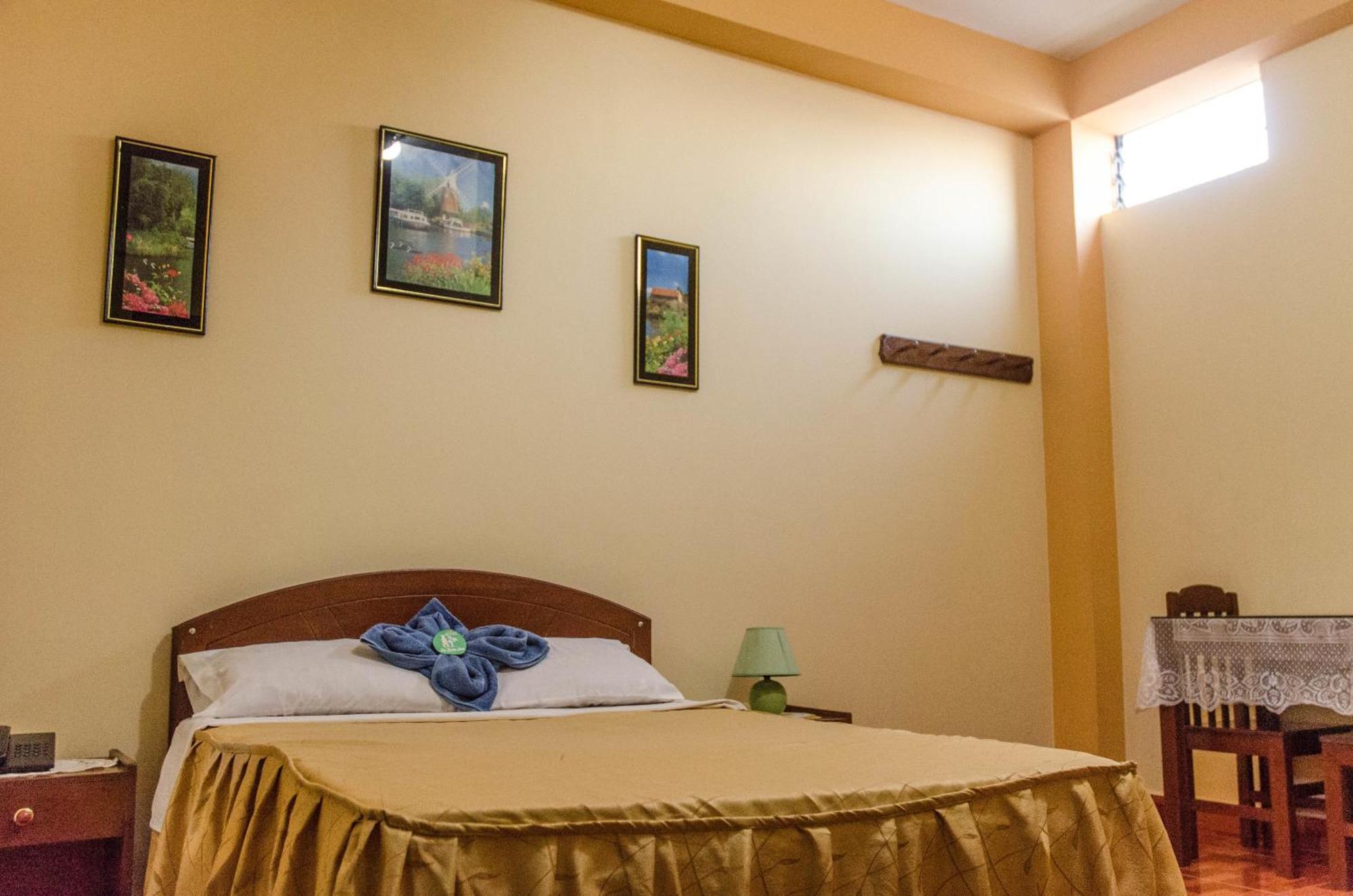 La Torre Inn プエルト・マルドナード 部屋 写真
