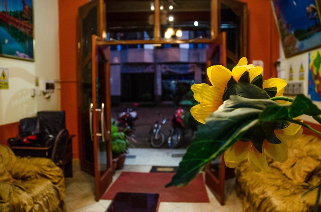 La Torre Inn プエルト・マルドナード エクステリア 写真